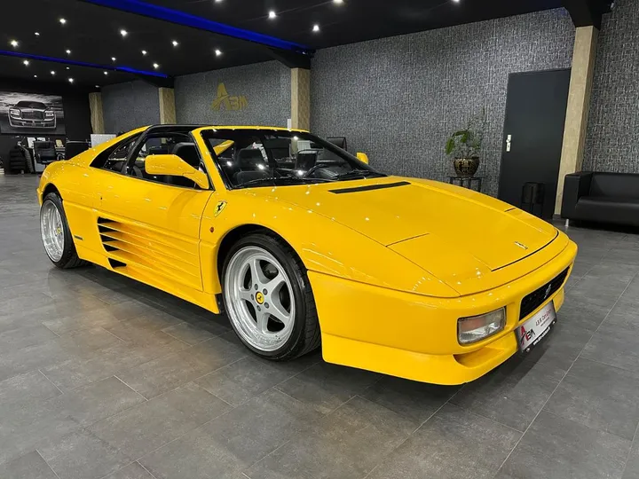 Ferrari 348