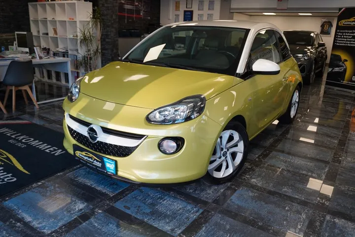 Opel Adam