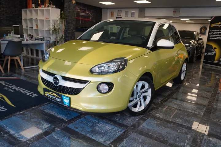 Opel Adam