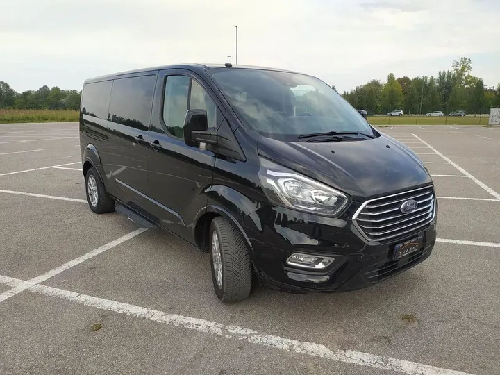 Ford Tourneo Custom