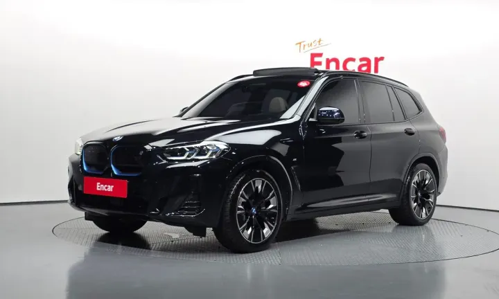 BMW iX3