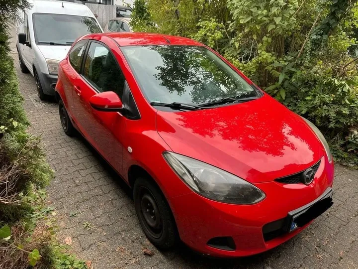 Mazda 2