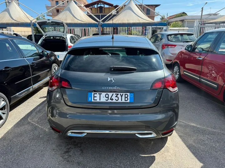 DS Automobiles DS4