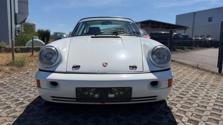 Porsche 930