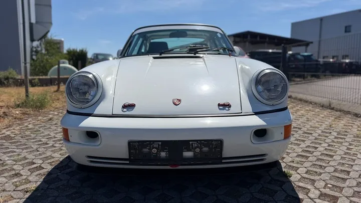 Porsche 930