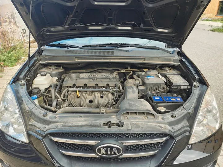 Kia Carens