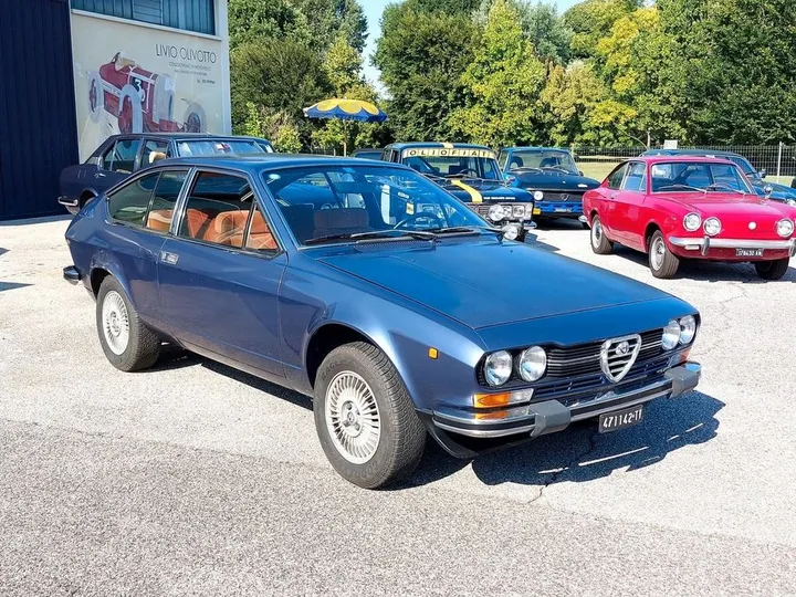 Alfa Romeo GTV