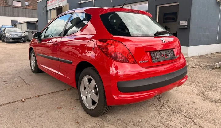 Peugeot 207