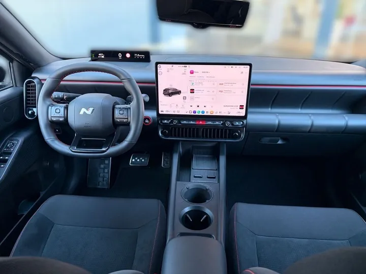 Hyundai IONIQ 3