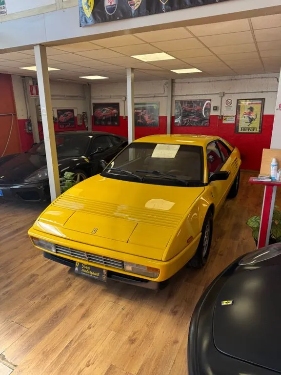 Ferrari Mondial