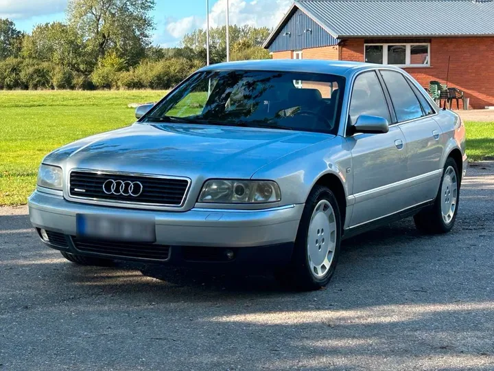 Audi A8
