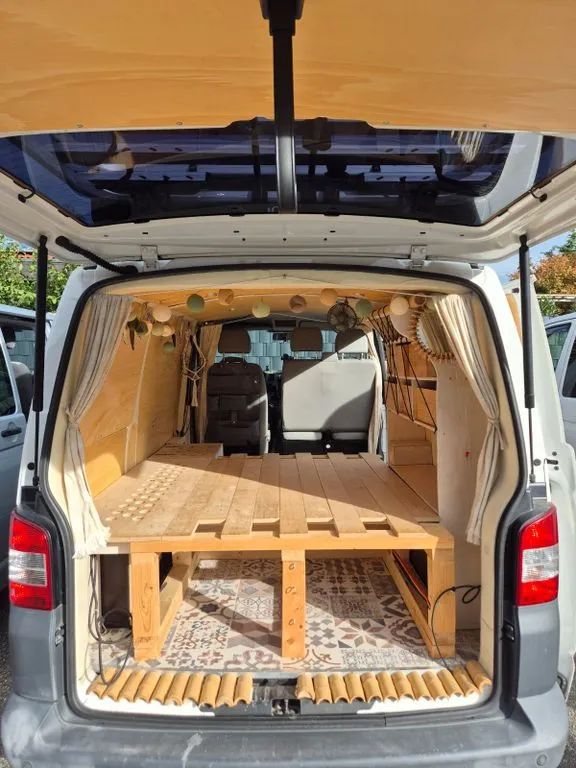 Volkswagen T5 Transporter