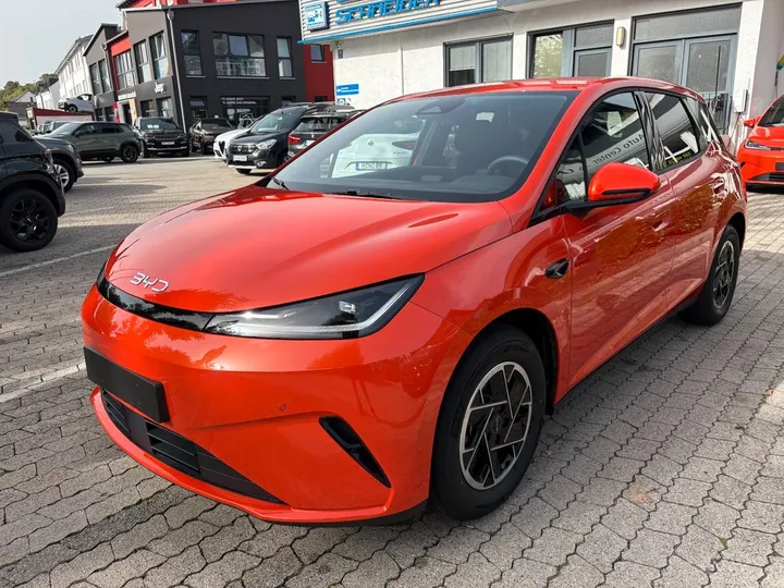 BYD DOLPHIN