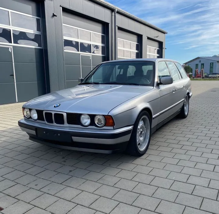 BMW 520