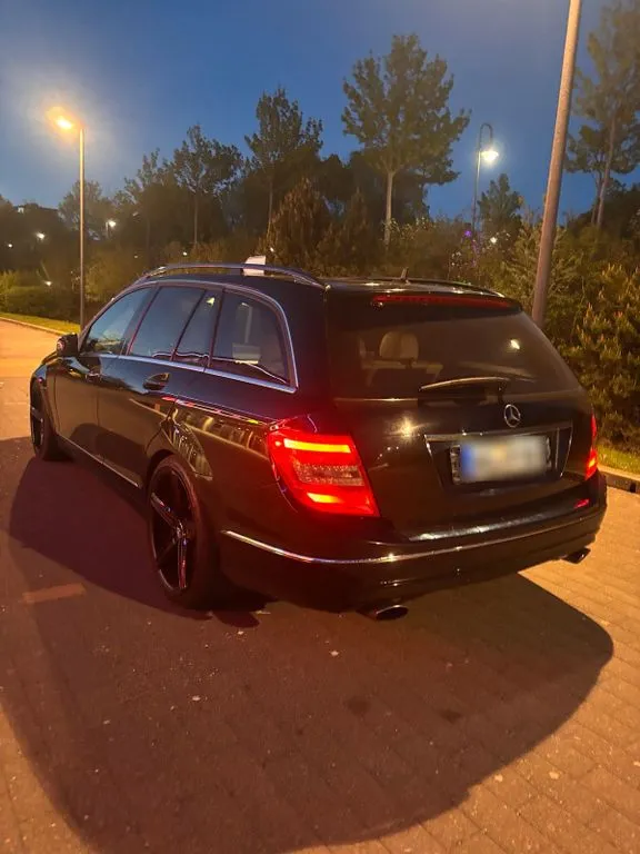 Mercedes-Benz C 350