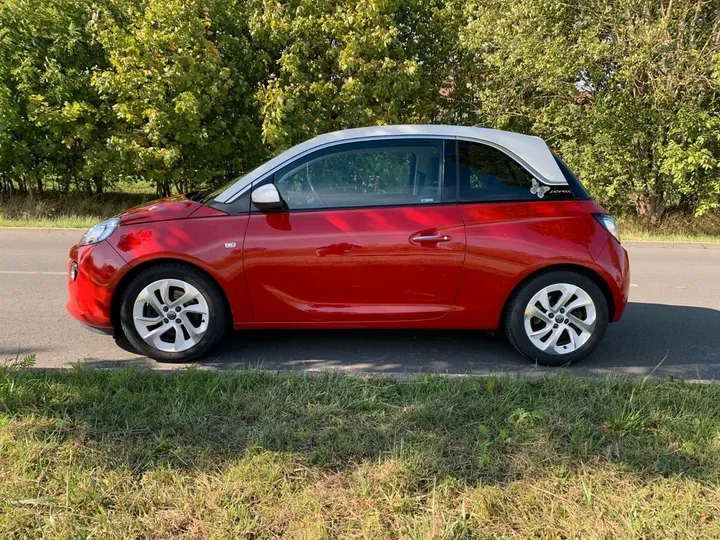 Opel Adam