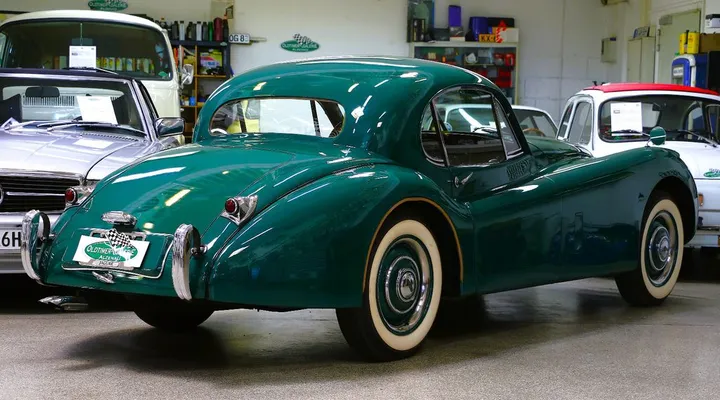 Jaguar XK