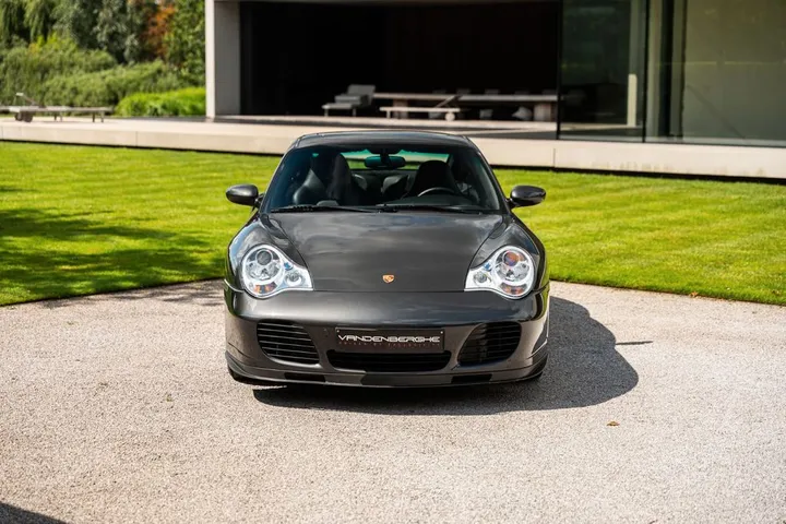 Porsche 996