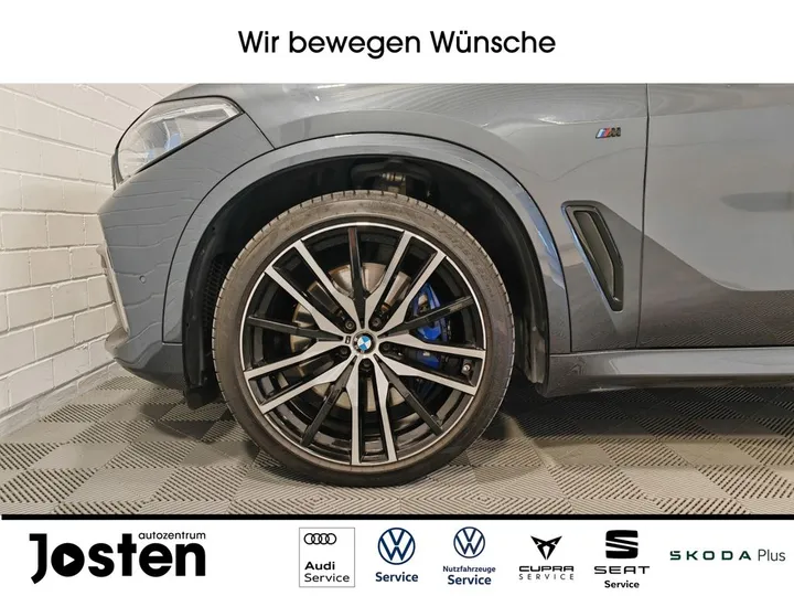 BMW X5 M50