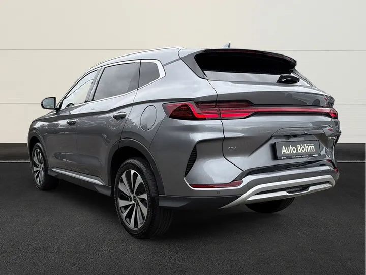 BYD SEAL U