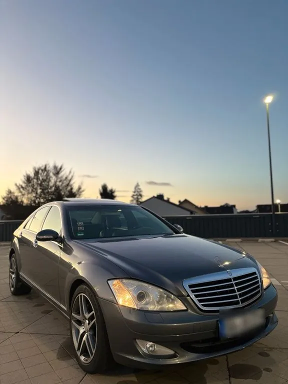Mercedes-Benz S 320
