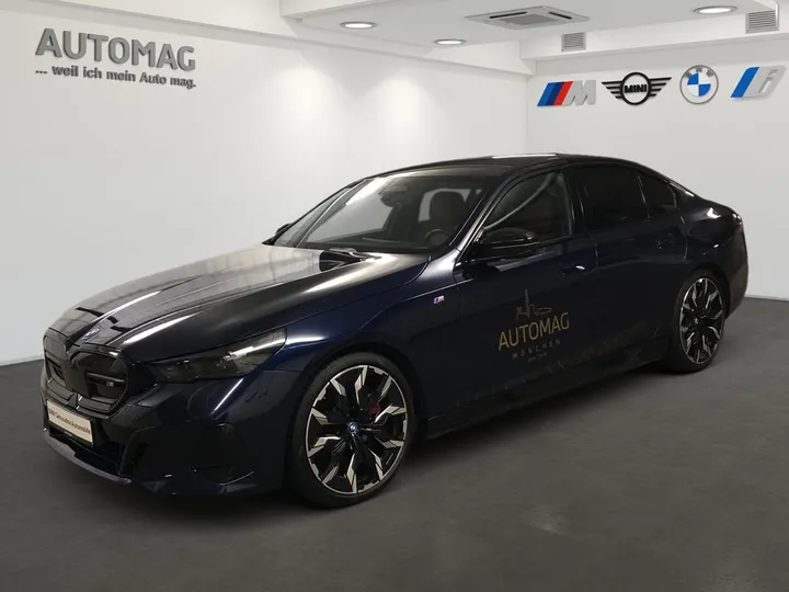BMW i5