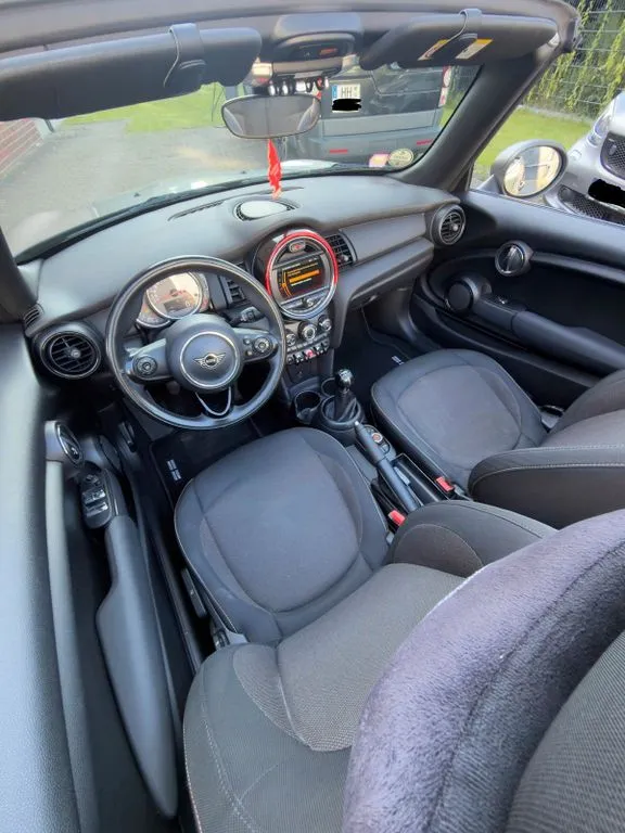 MINI One Cabrio