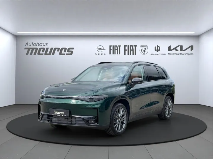 Leapmotor C10