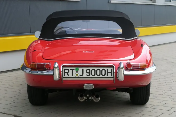 Jaguar E-Type