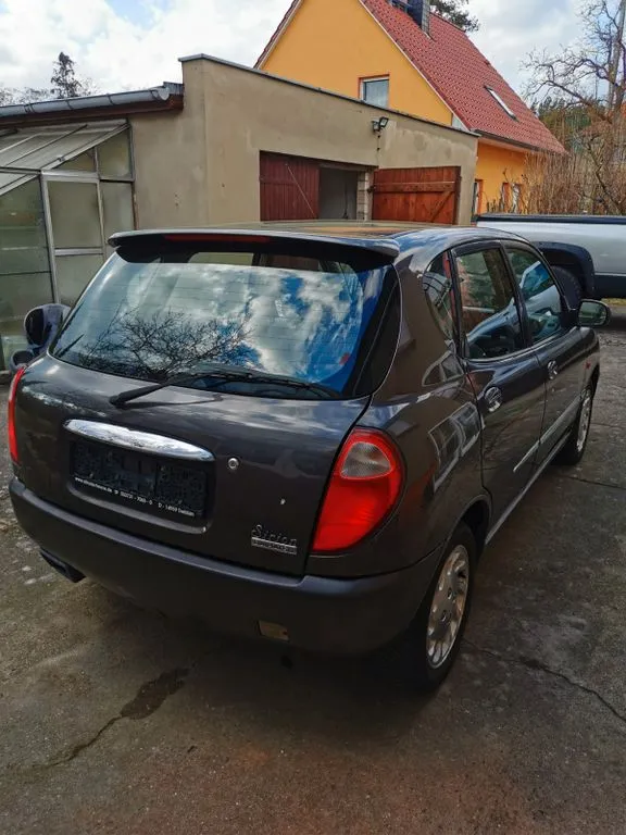 Daihatsu Sirion
