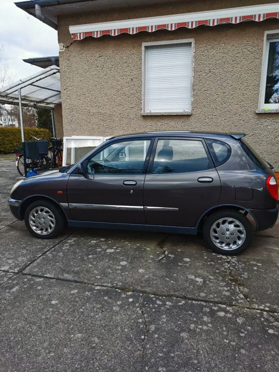 Daihatsu Sirion