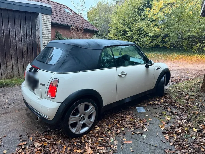 MINI Cooper Cabrio
