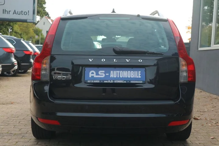 Volvo V50