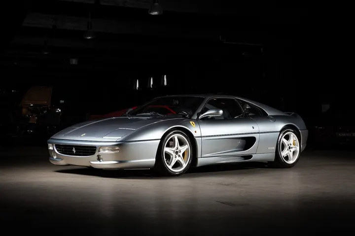 Ferrari F355