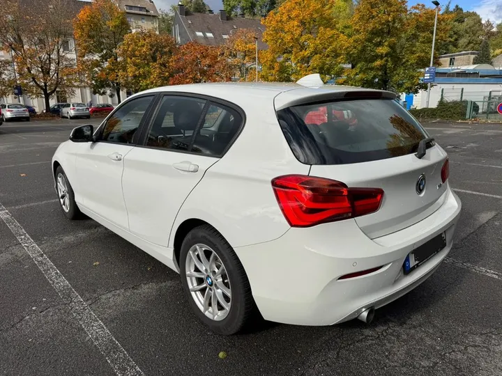 BMW 118