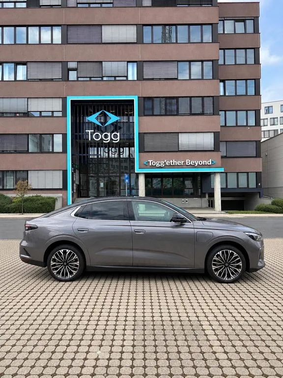 Togg T10F
