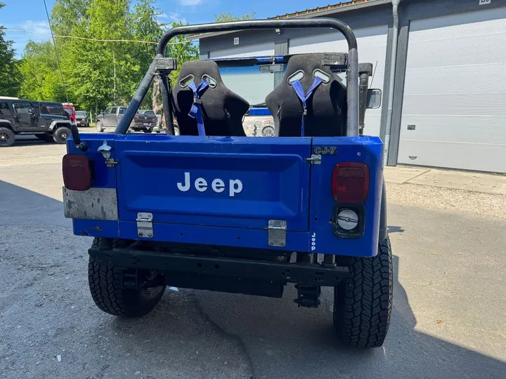 Jeep CJ