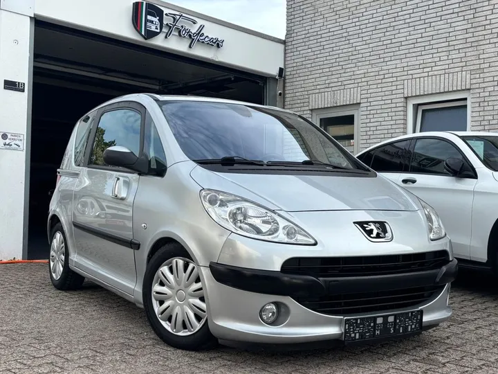 Peugeot 1007