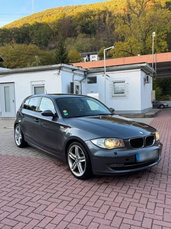 BMW 120