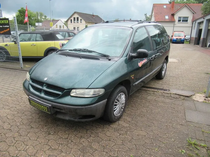 Chrysler Voyager