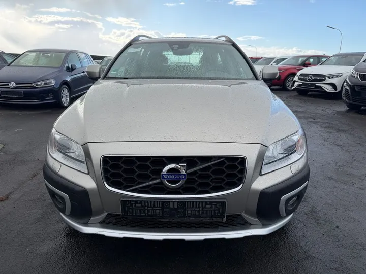 Volvo XC70