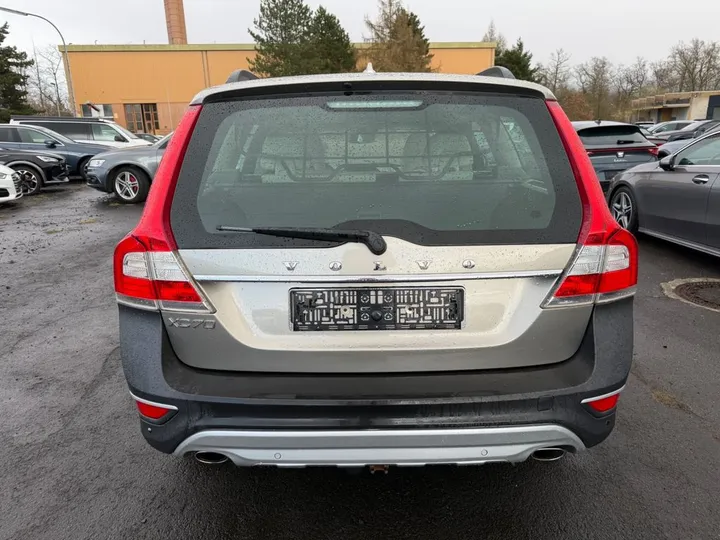 Volvo XC70