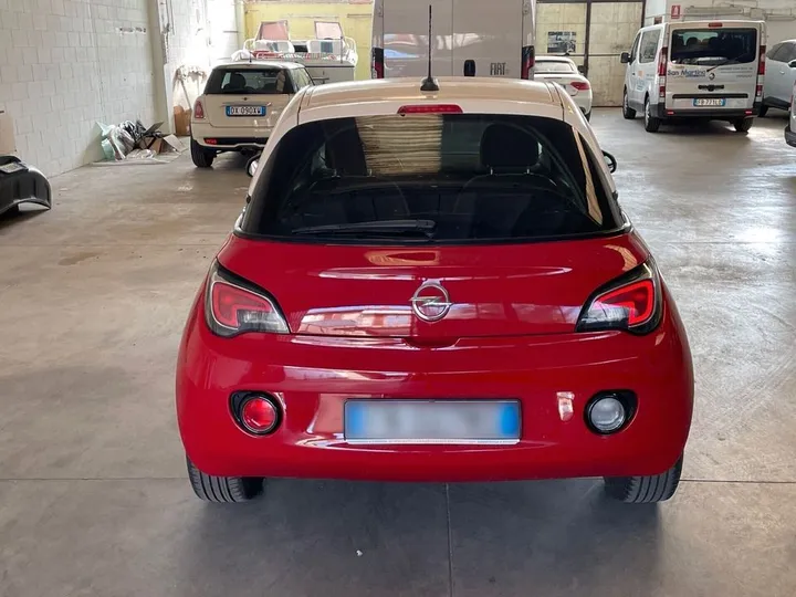 Opel Adam