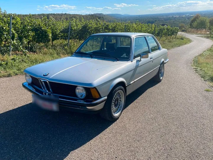 BMW 318