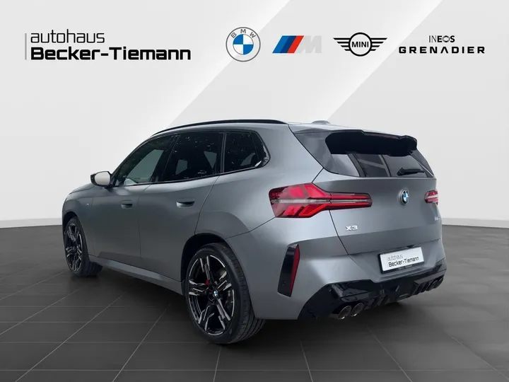 BMW X3 M50