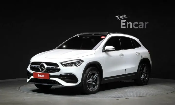 Mercedes-Benz GLA-Class