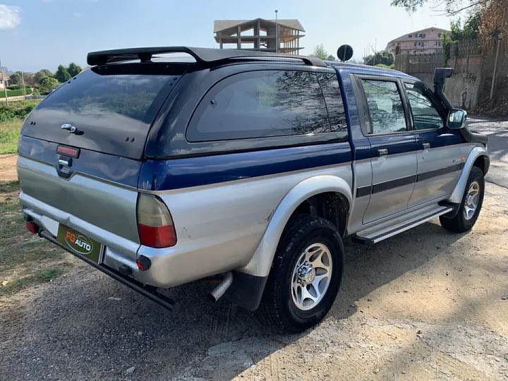 Mitsubishi L200