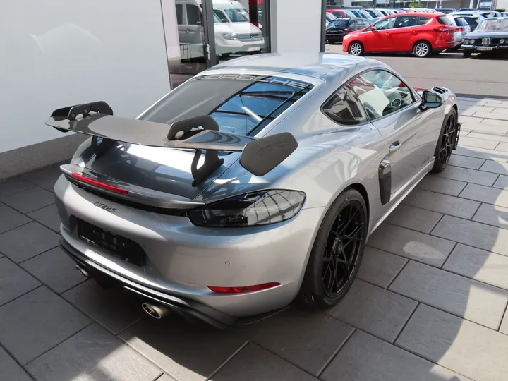 Porsche Cayman