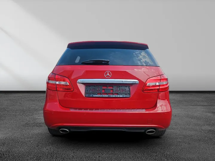 Mercedes-Benz B 250