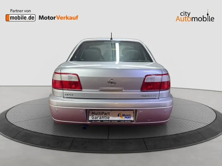 Opel Omega